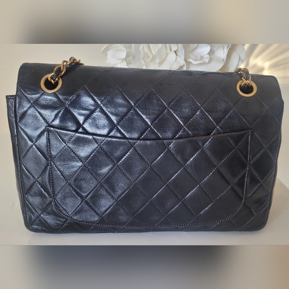 Chanel Classic Single Flap w/wallet - Picture 3 of 12